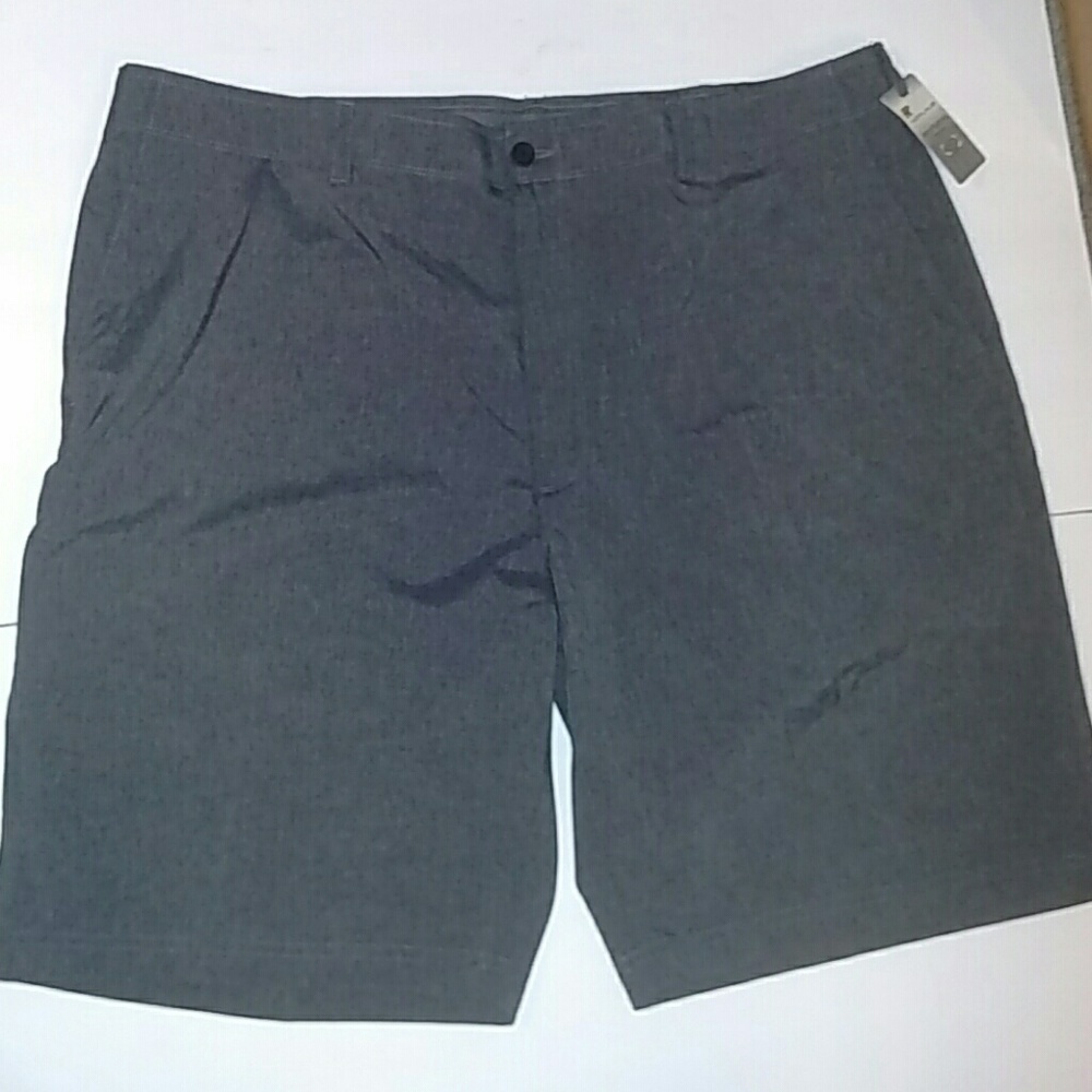 NWT Nicklaus Olive Green Golf Shorts